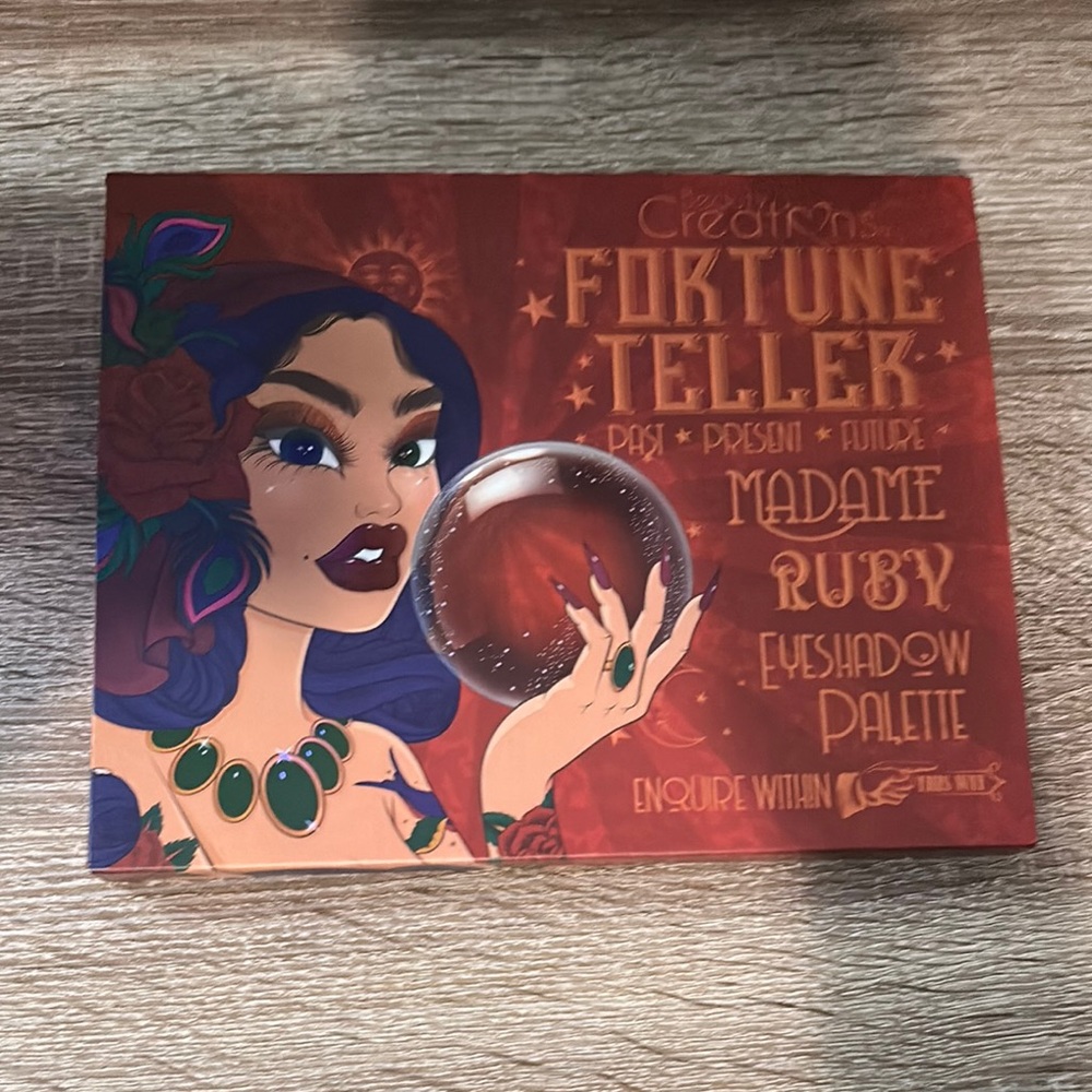 Beauty Creations Fortune Teller Eyeshadow Palette - Red and Brown Tones